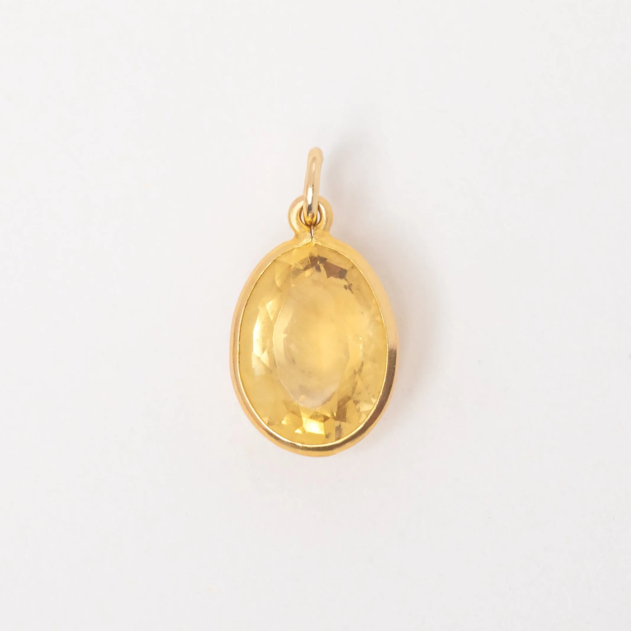 18ct Gold Citrine Bezel-Set Charm, 3.65ct