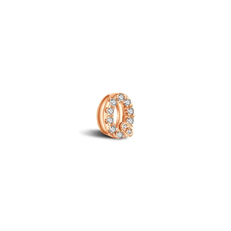 18k Gold Initial Letter "Q" Diamond Pendant