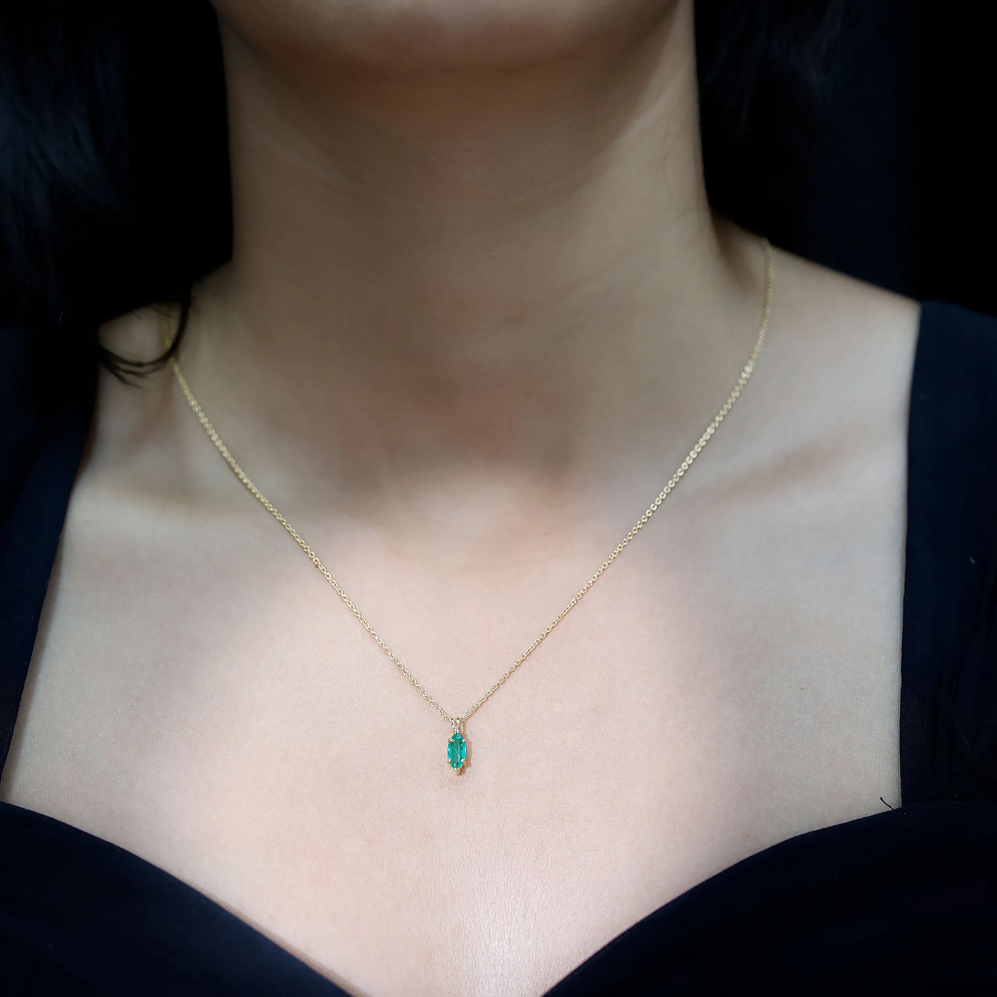 3/4 CT Marquise Cut Emerald Solitaire Drop Pendant Necklace