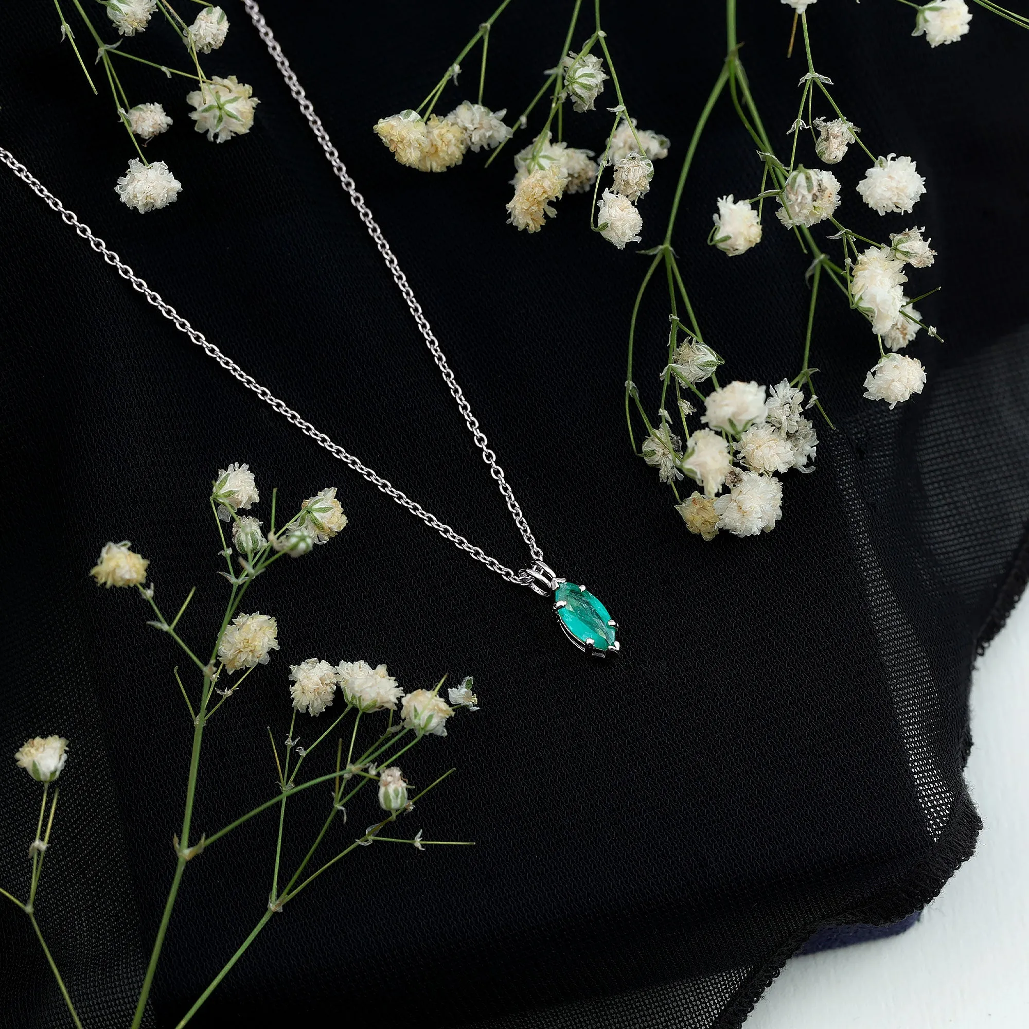 3/4 CT Marquise Cut Emerald Solitaire Drop Pendant Necklace