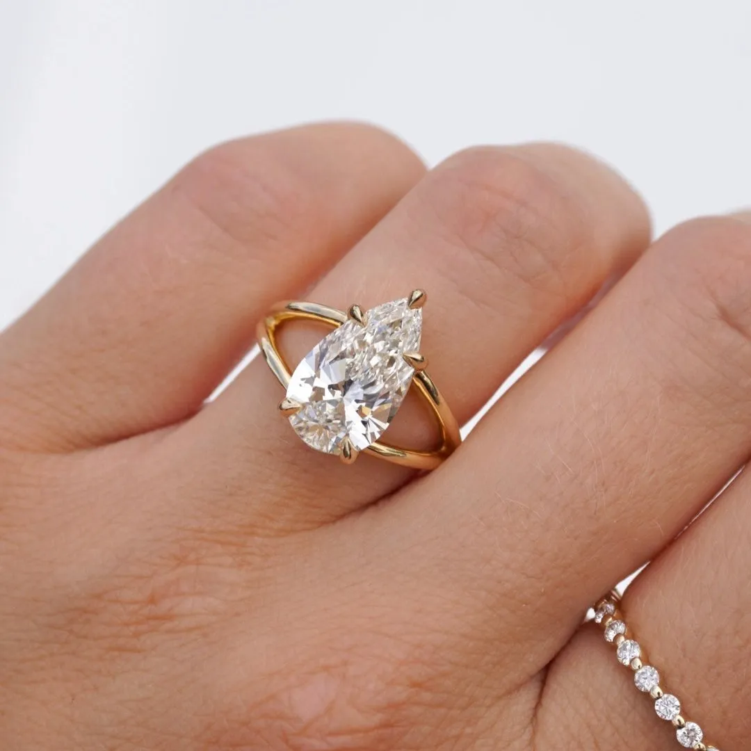 3.91 Pear Lab Diamond Split Shank Engagement Ring | Engagement Ring Wednesday