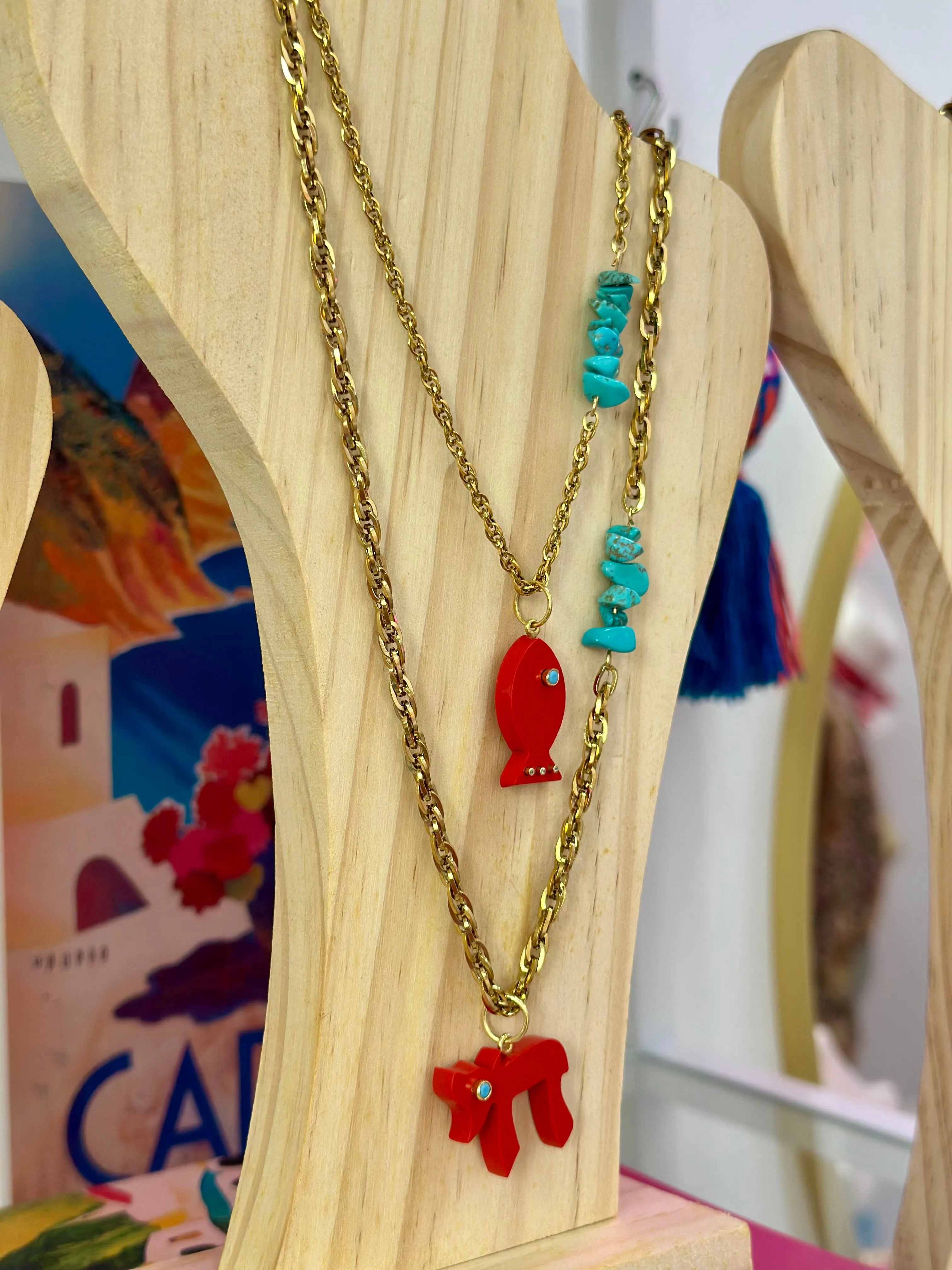 Amalfi lucky fish necklace white coral