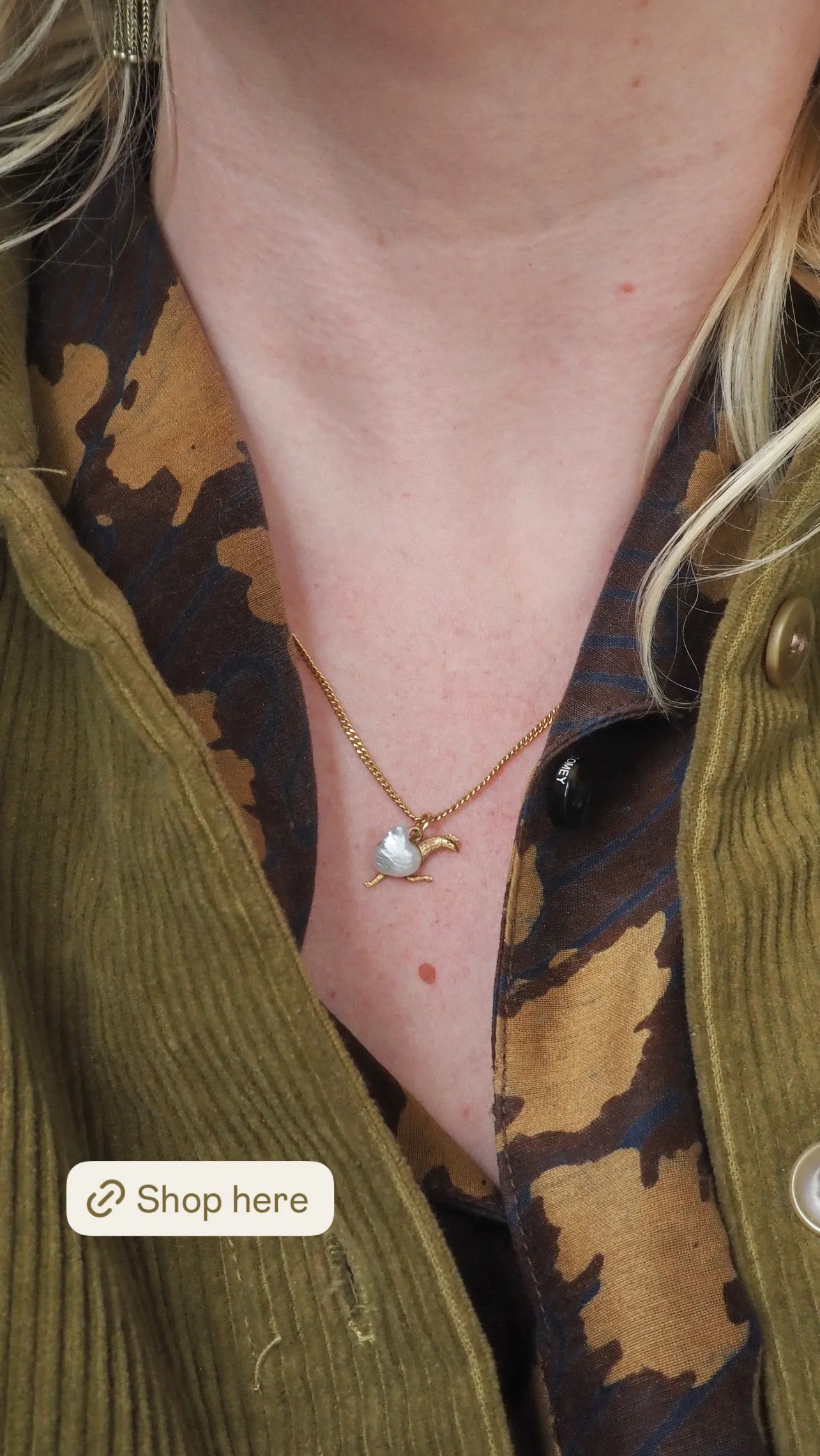 Antique Running Chicken River Pearl 14k Gold Charm