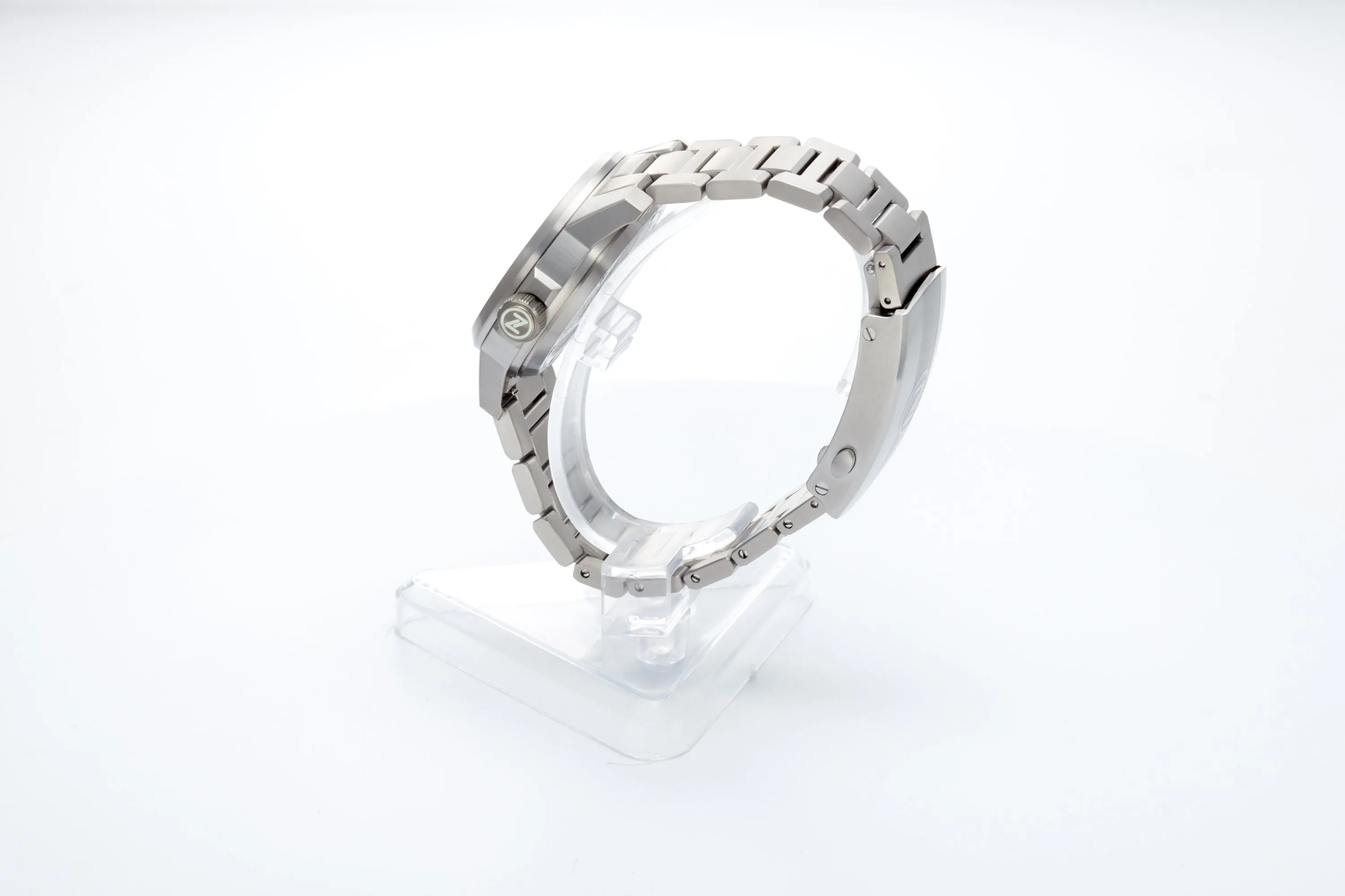 Aurora Field 38mm Ti 'Crystallised Ti' Limited Edition