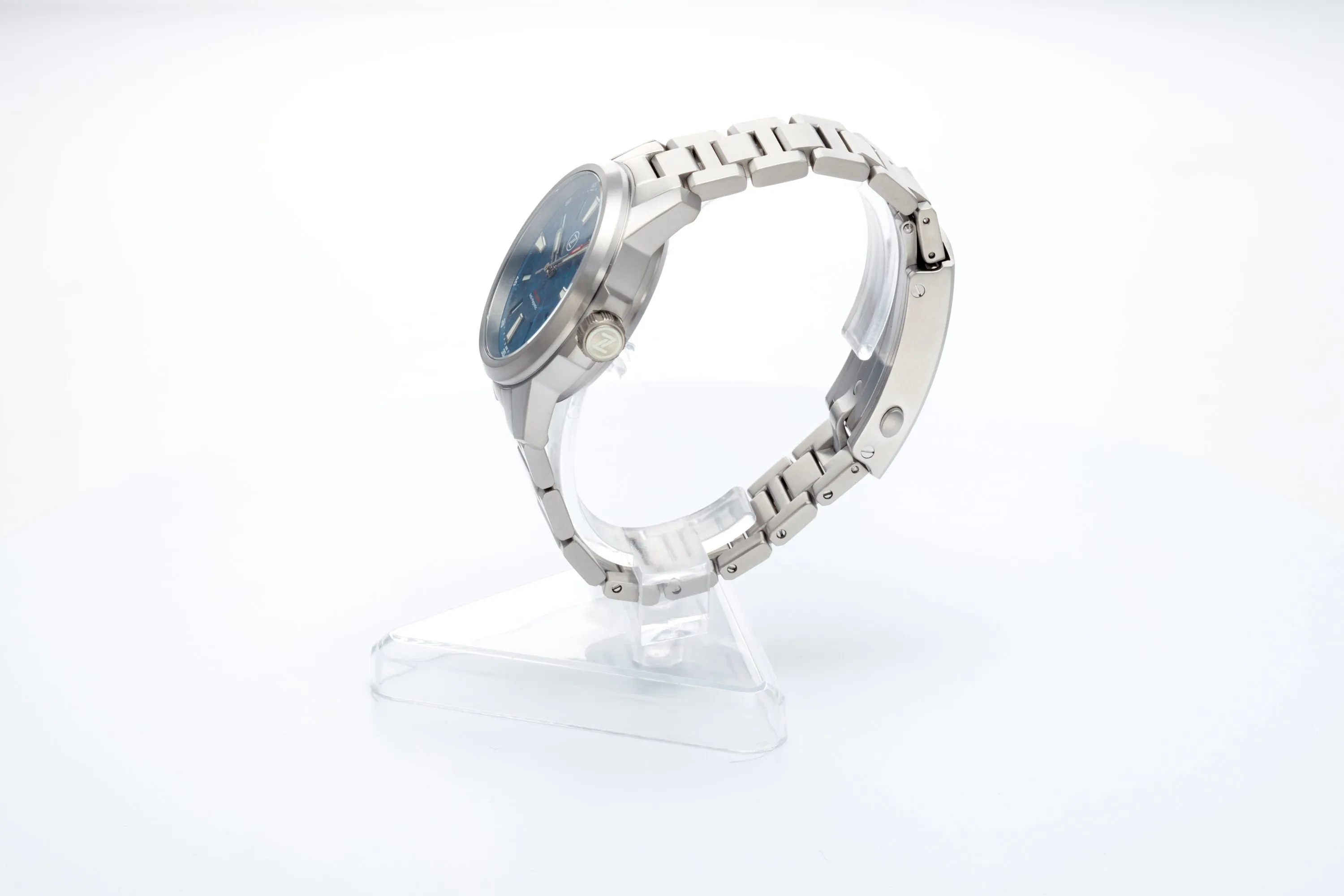 Aurora Field 38mm Ti 'Crystallised Ti' Limited Edition