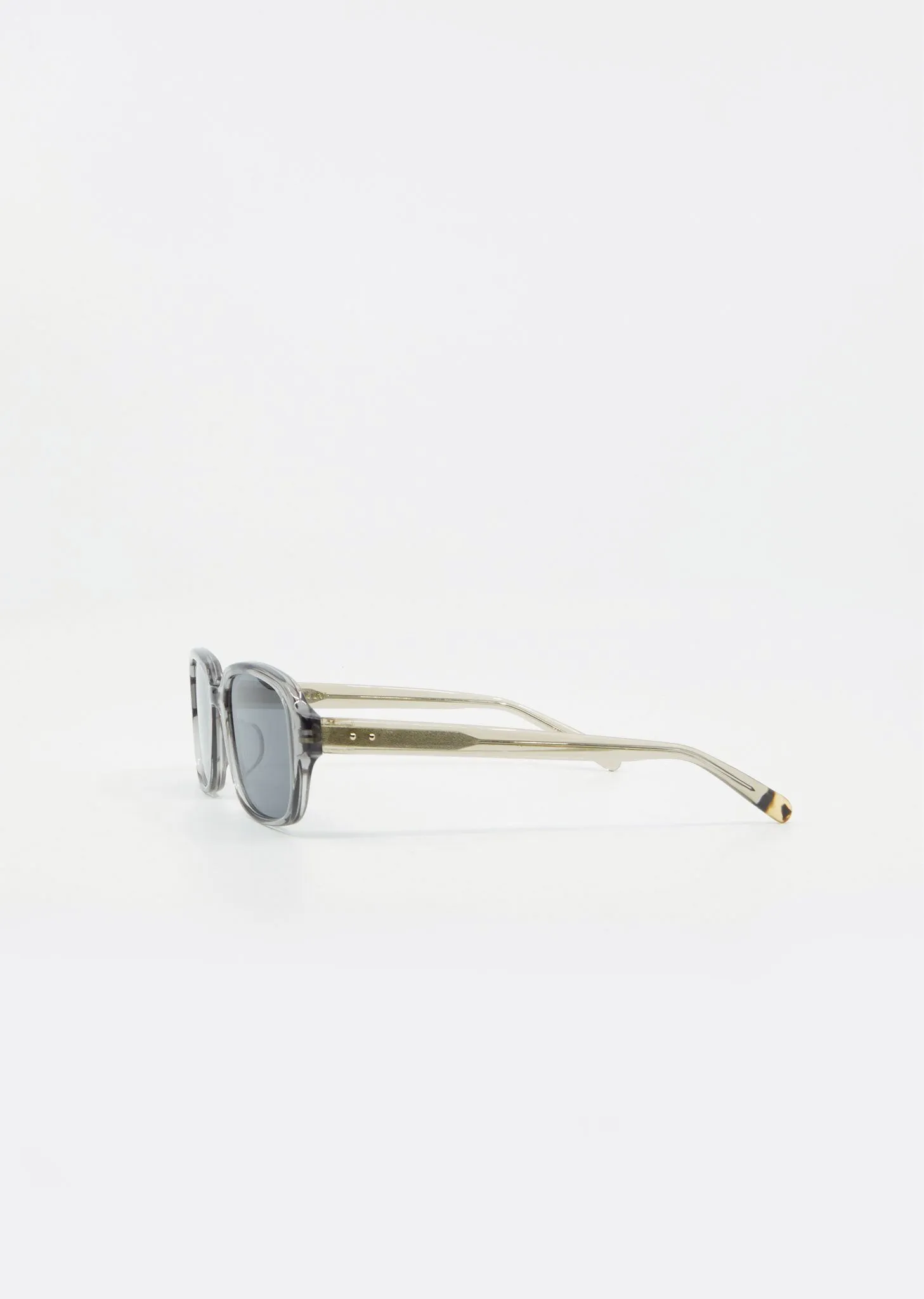 B0023 Sunglasses — Clear Grey / Peridot, Grey