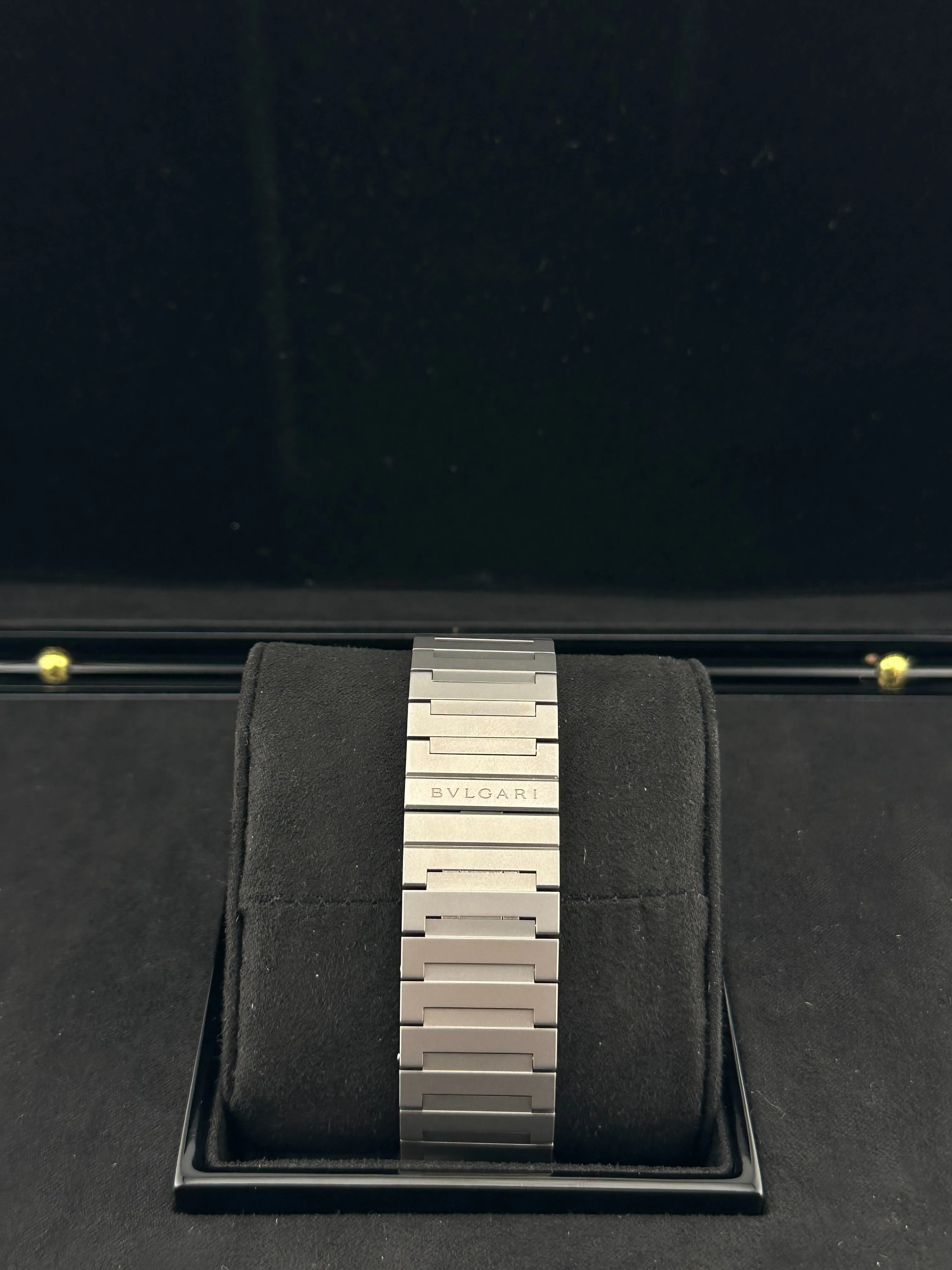Bvlgari Octo Finissimo 103673 Chronograph GMT 10th Anniversary Titanium Limited Edition (2022)