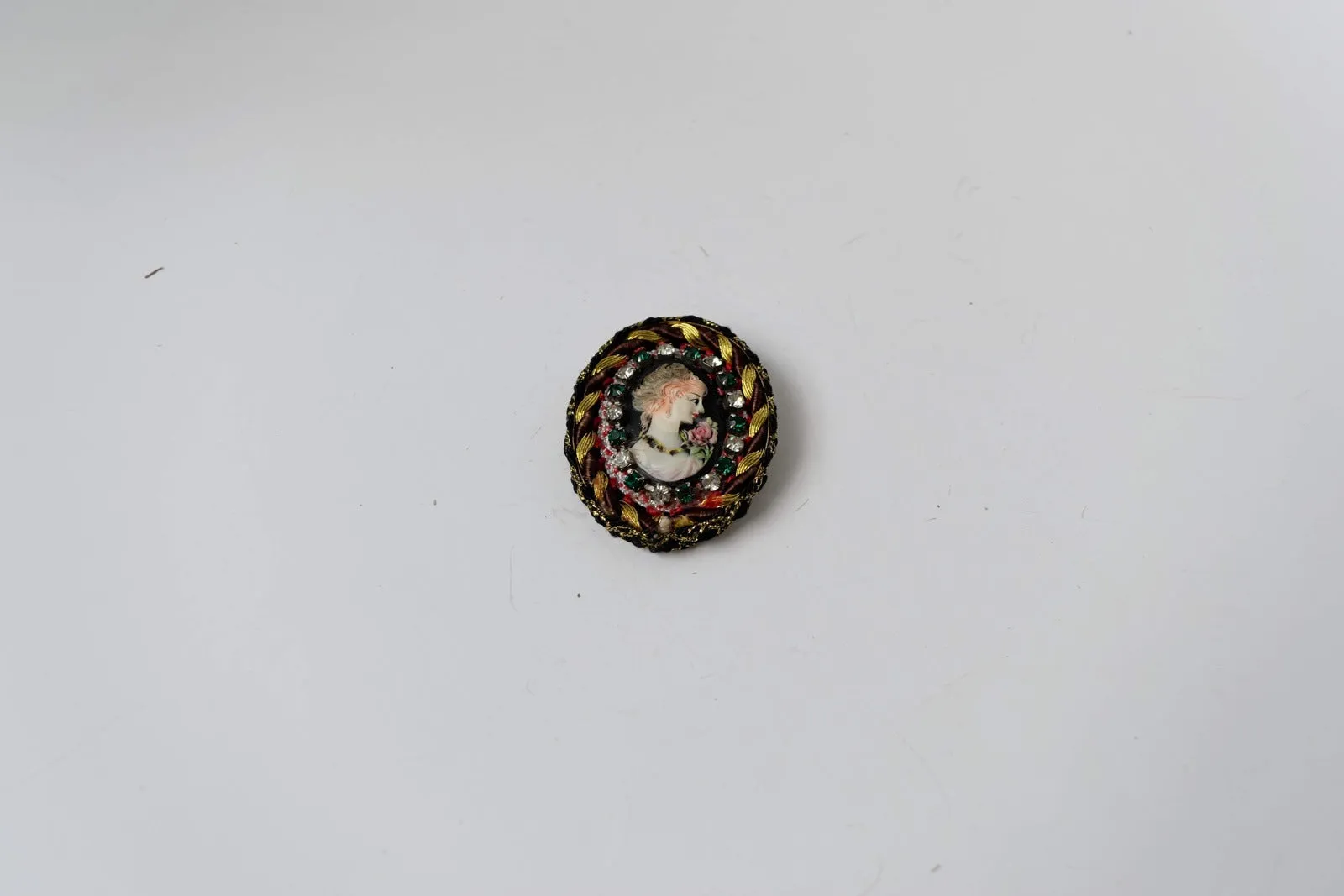 Cameo Pin Brooch Authentic Vintage Jewelry