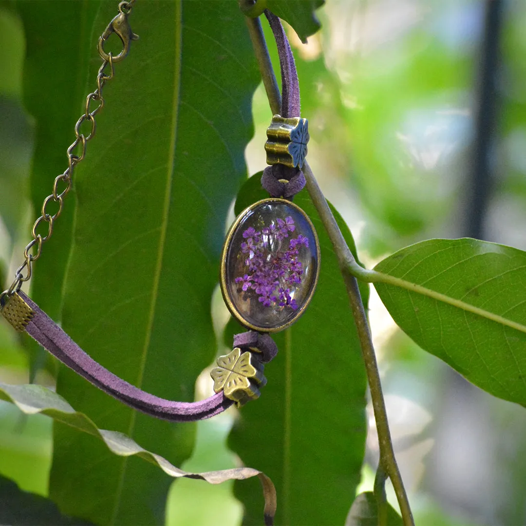 Charmed Cameo Real Dried Flower Bracelet