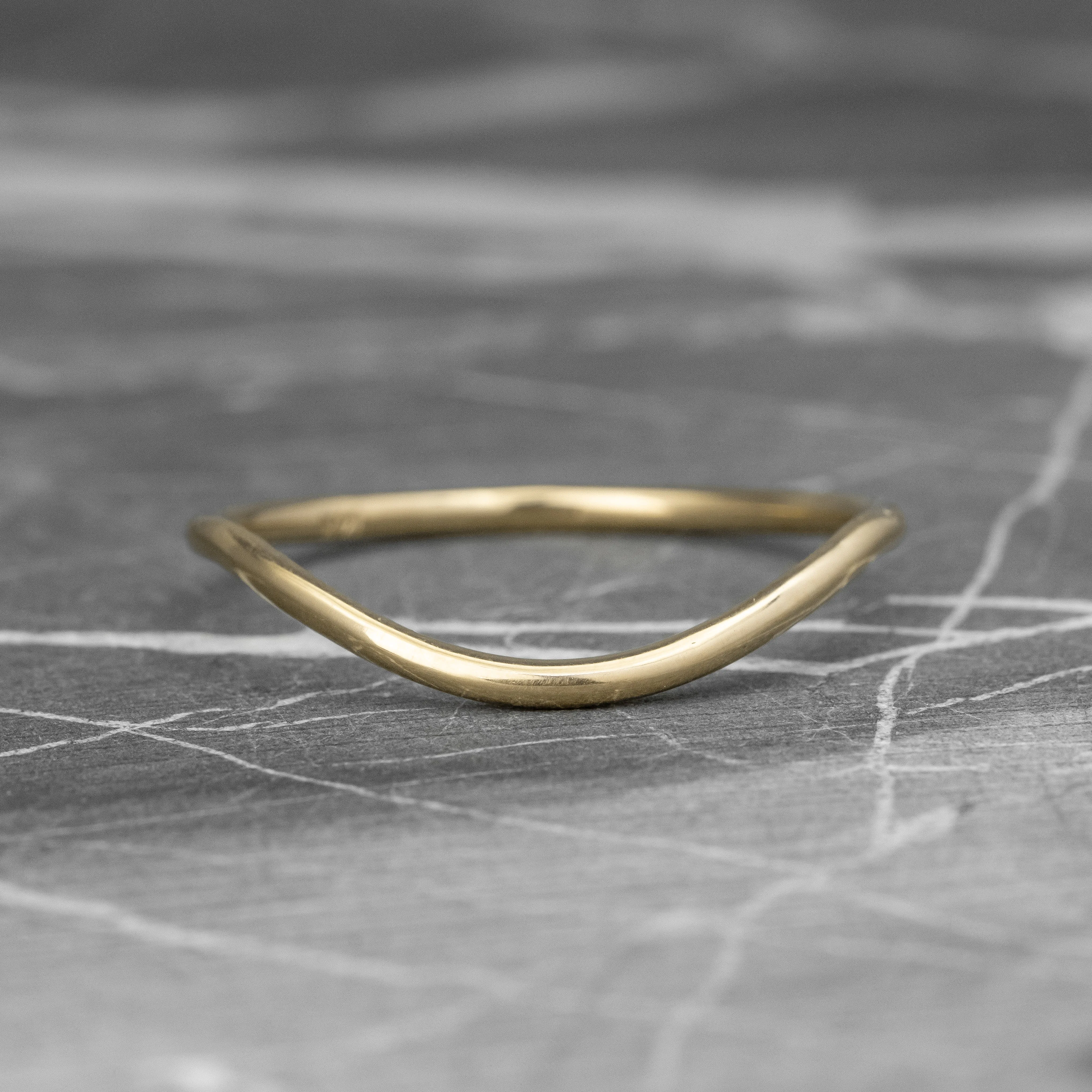 Classic Contour Wedding Band, 14K Yellow Gold