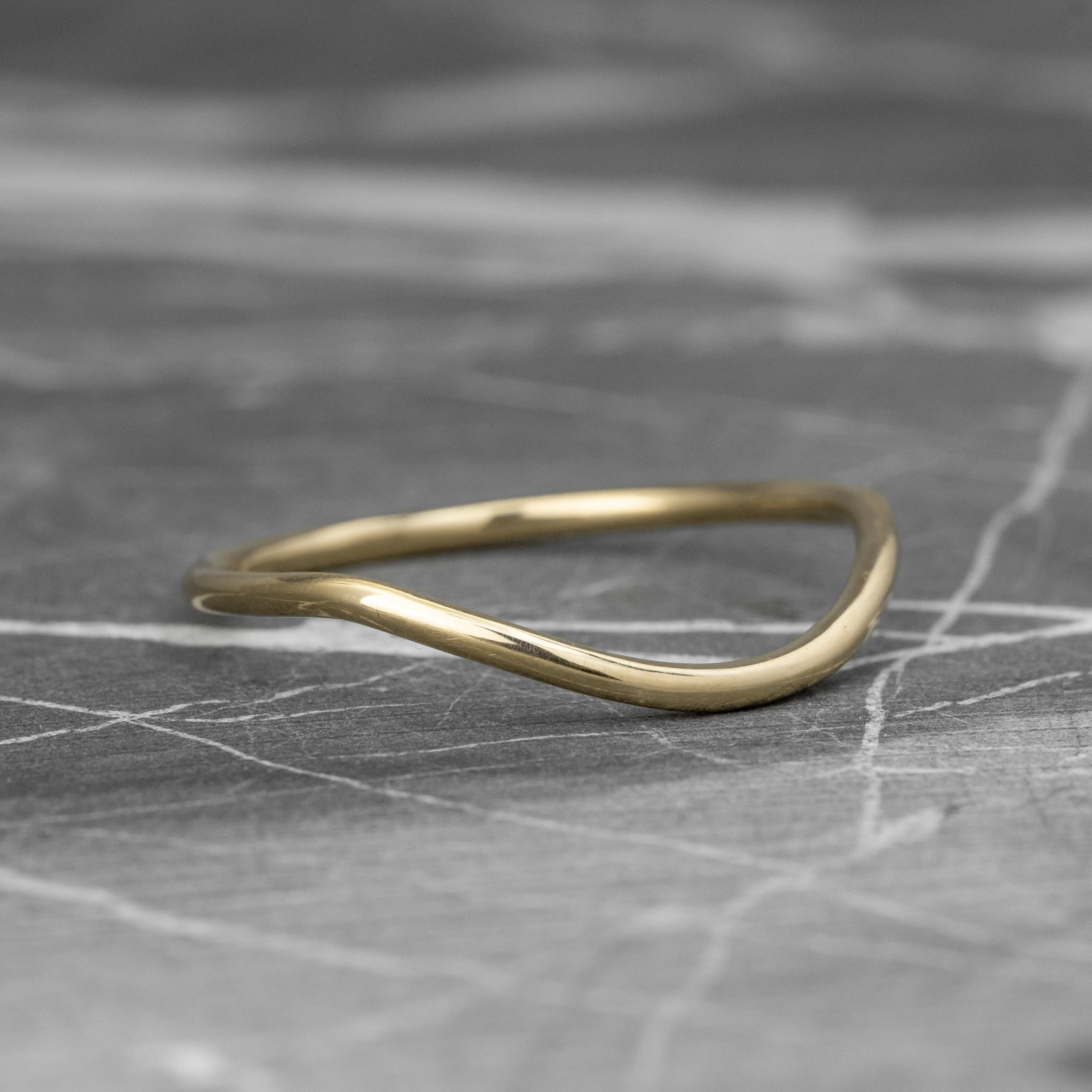 Classic Contour Wedding Band, 14K Yellow Gold