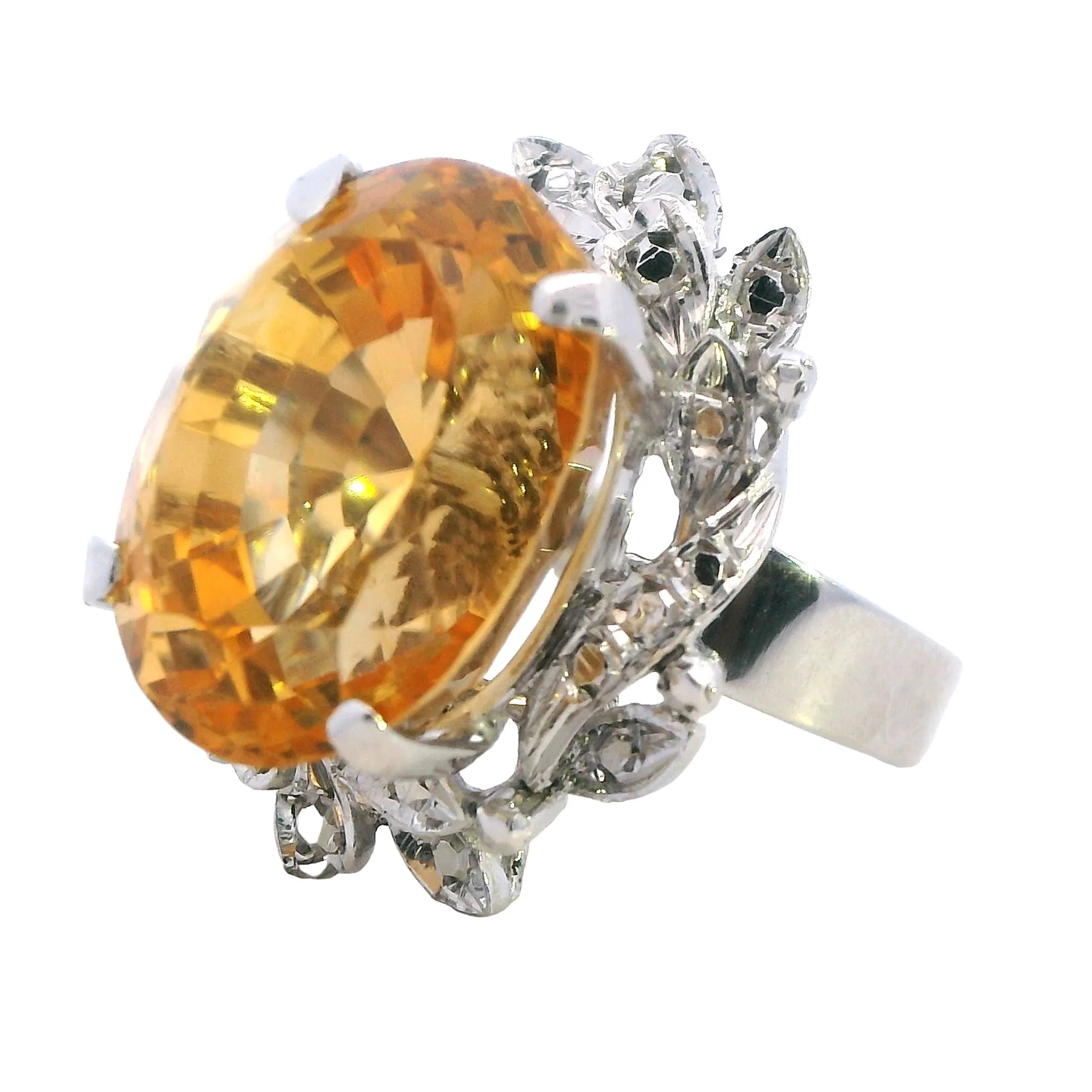 Exquisite 9ct White Gold Single Stone Citrine Ring