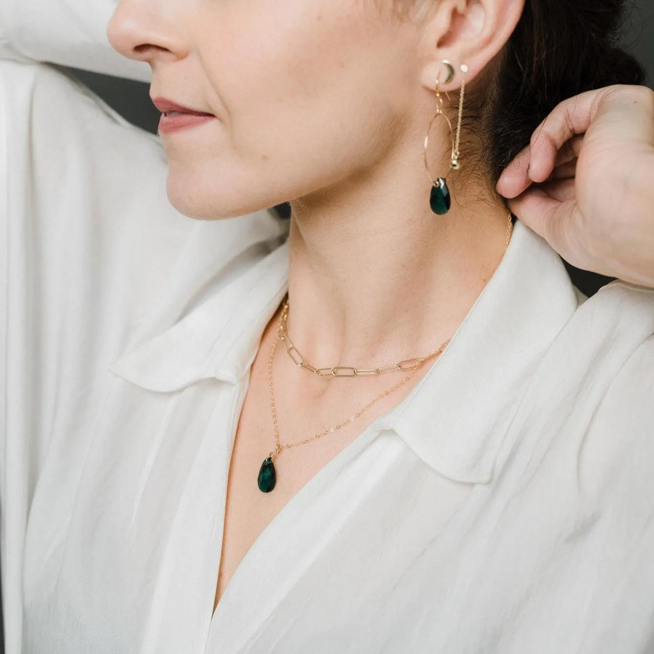 Gold Filled Emerald Green Crystal Teardrop Pendant Necklace
