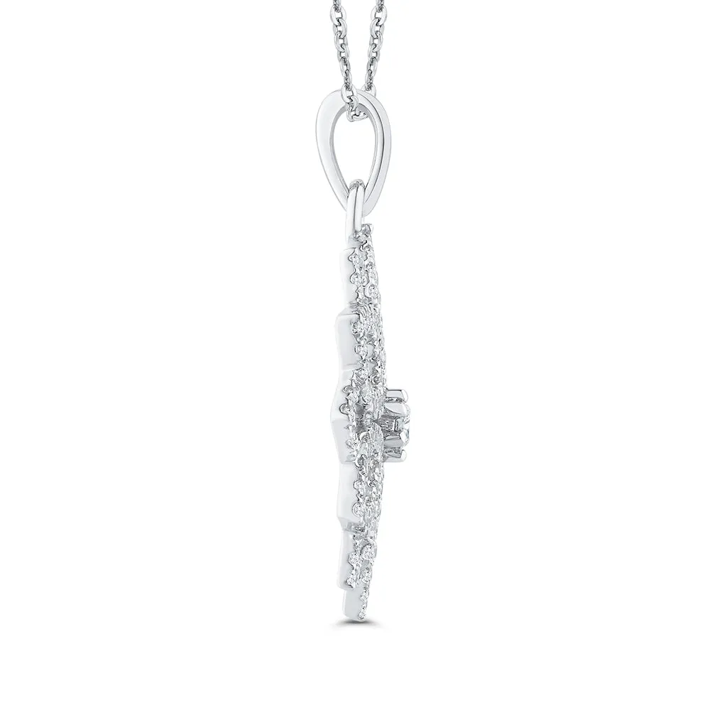 KATARINA Diamond Flower Cluster Pendant Necklace (1/2 cttw)
