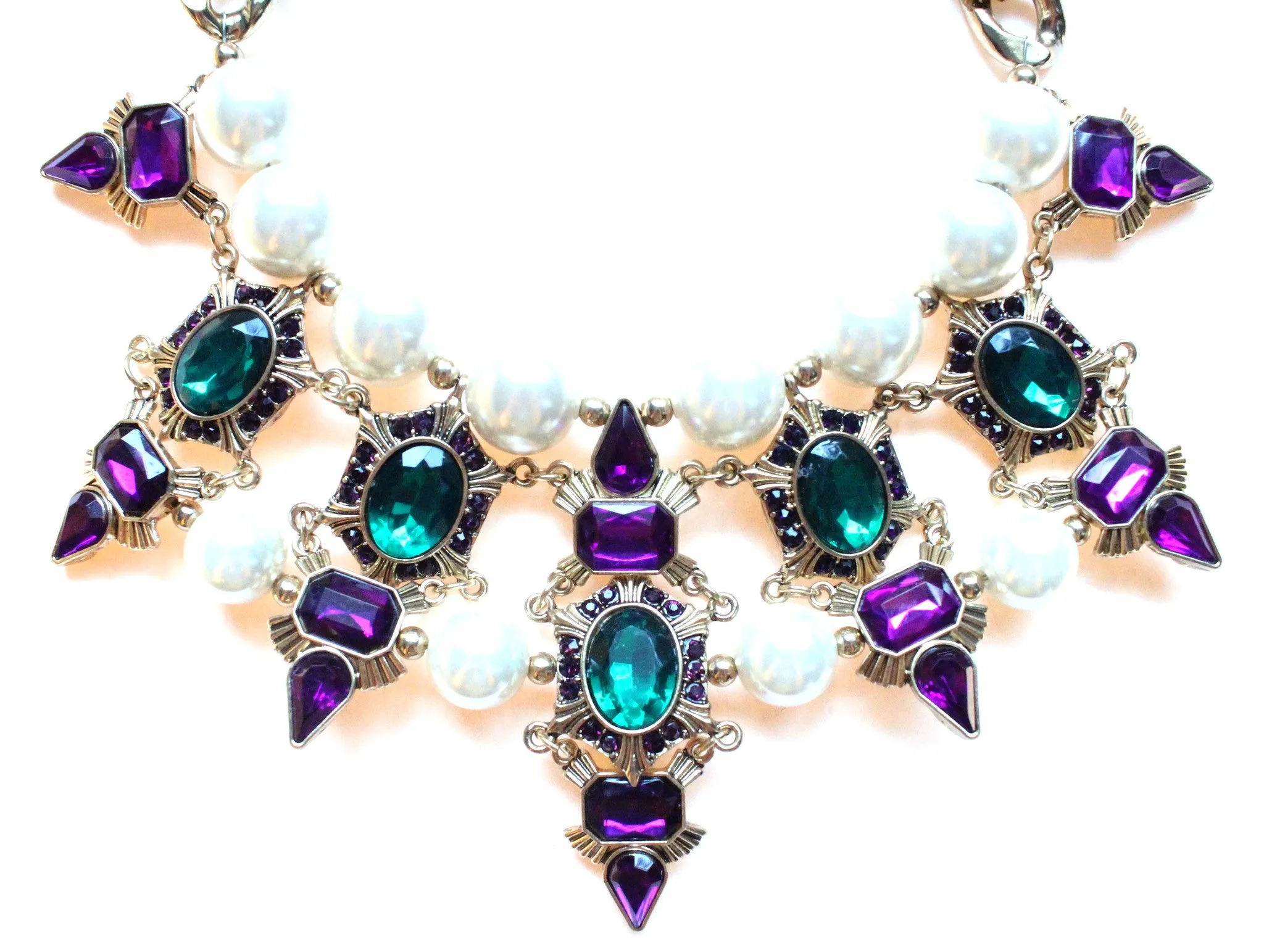 Luxe Chunky Pearl & Deco Jeweled Statement Necklace- Purple & Emerald