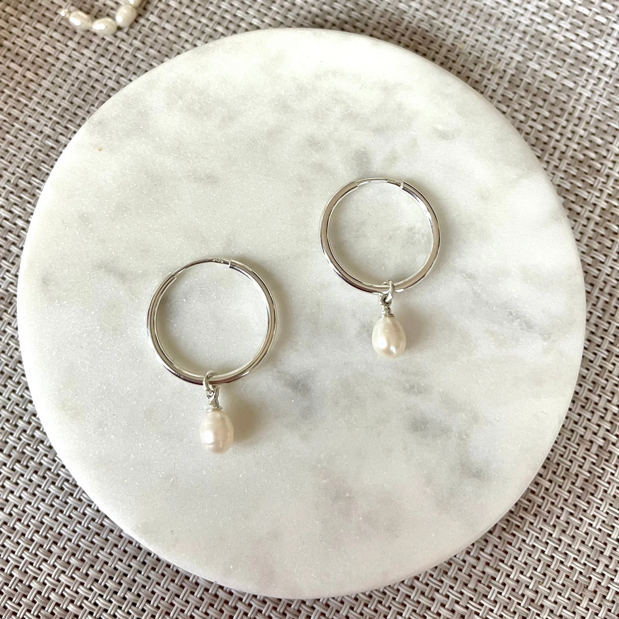 Mid-Size Hoop Pearl Earrings