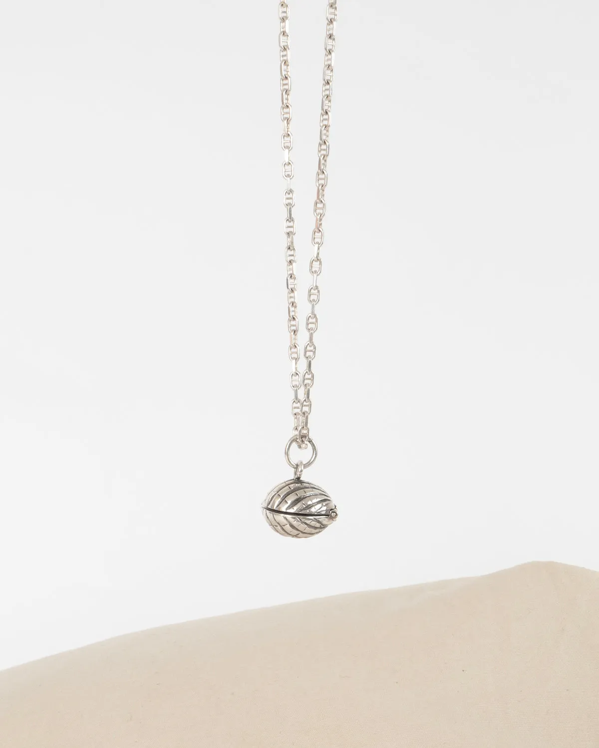 neck A2438