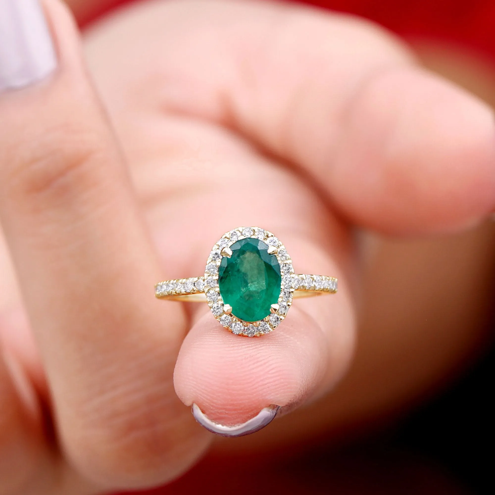 Oval Emerald Halo Engagement Ring with Diamond