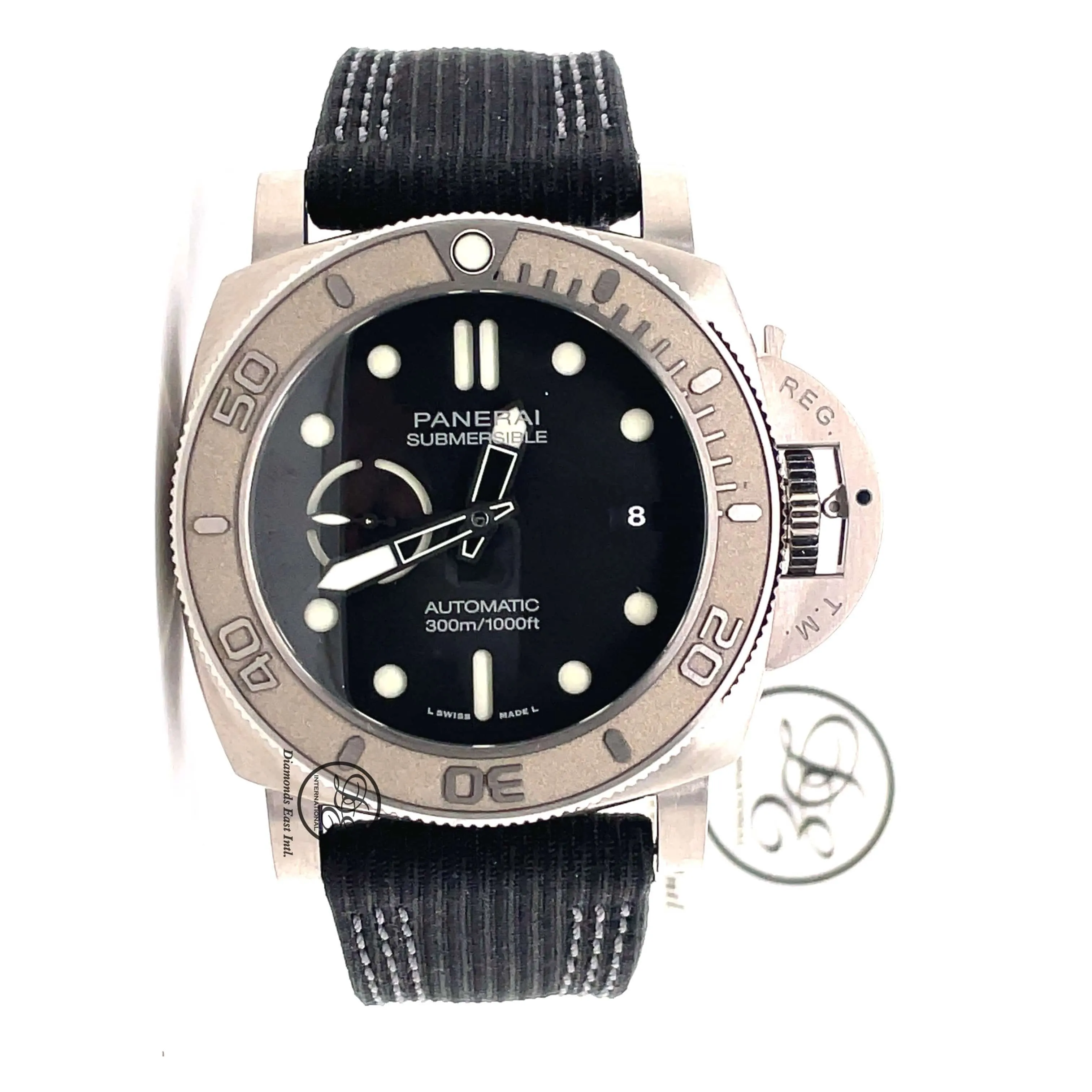 Panerai Luminor Submersible PAM00984 MIKE HORN EDITION 47MM TITANIUM UNWORN