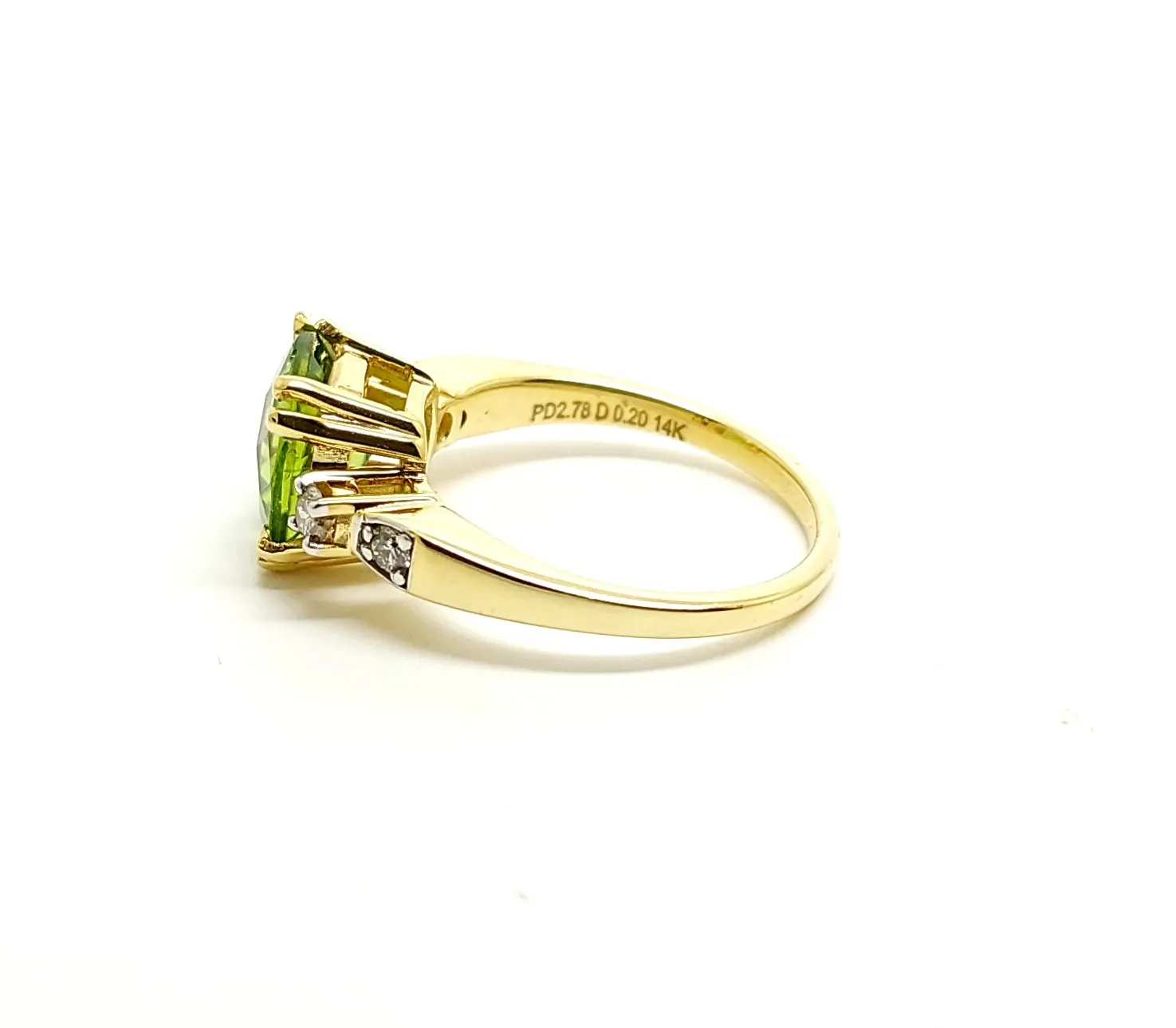Peridot and Diamond Ring in 14k Yellow Gold