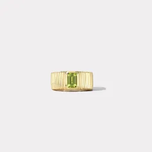 Peridot Pleated Solitaire Band