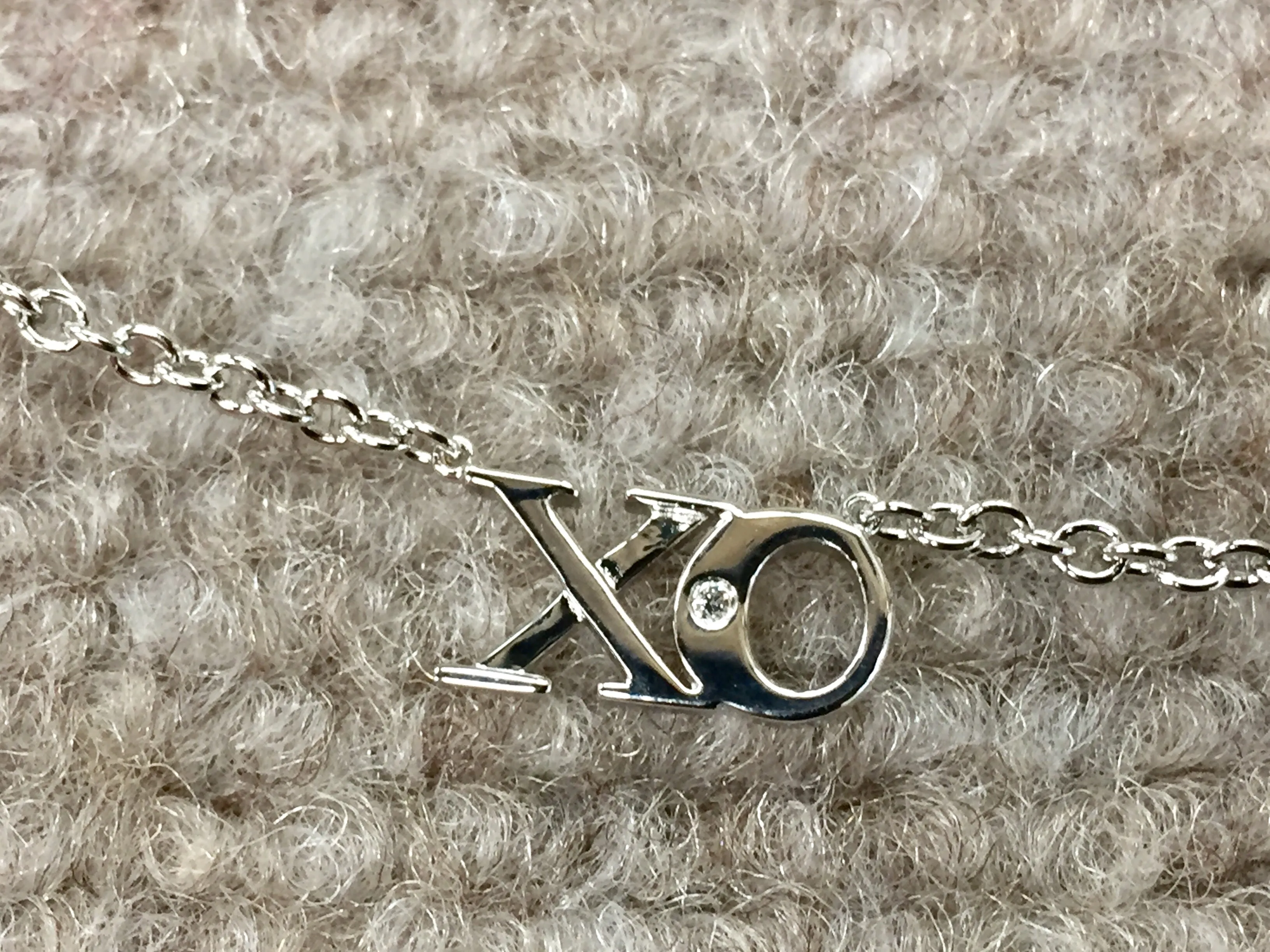 Silver Hugs And Kiss Diamond Necklace