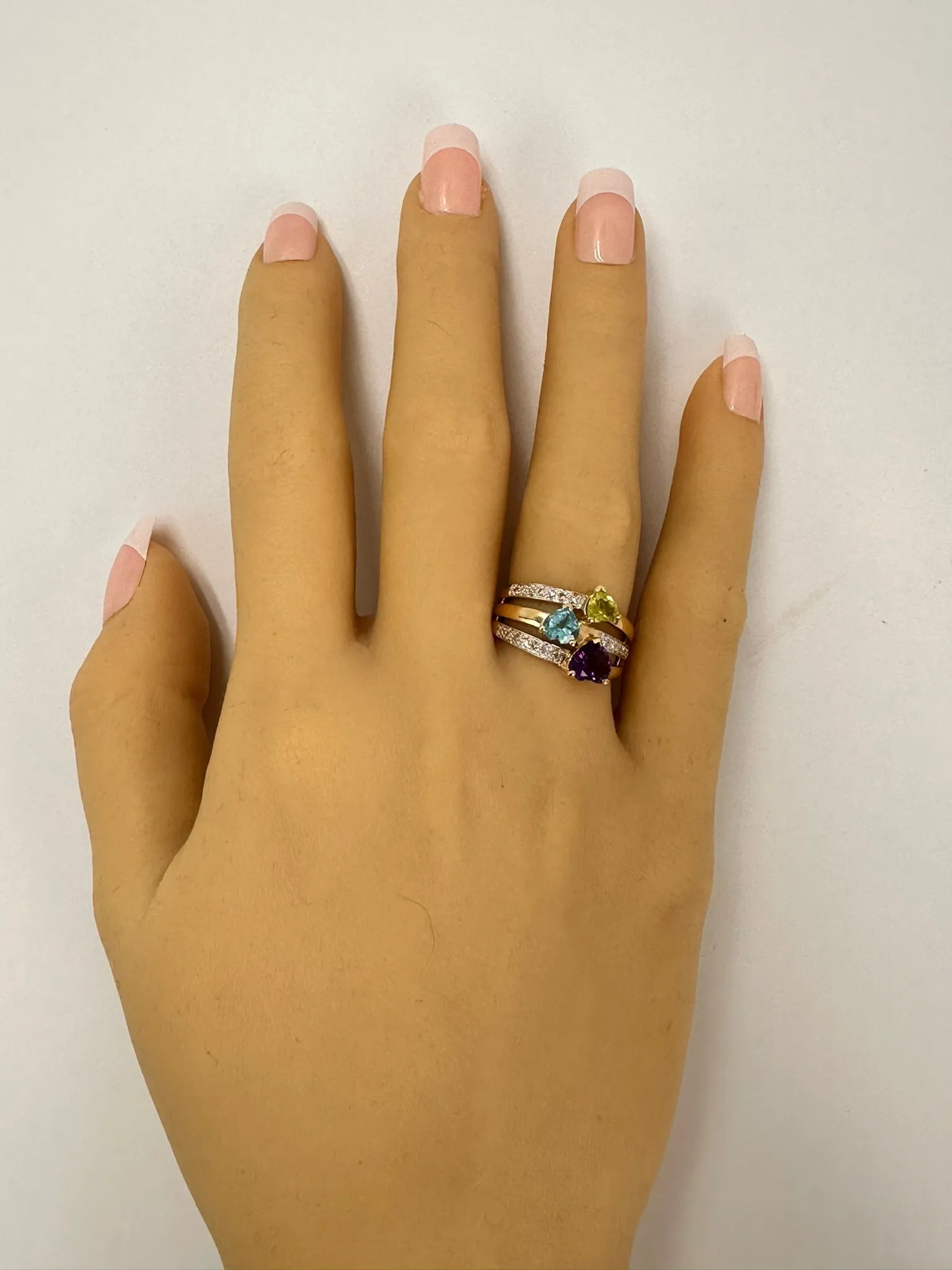 Stunning 9ct Yellow Gold Amethyst, Topaz, Peridot & Diamond Ring