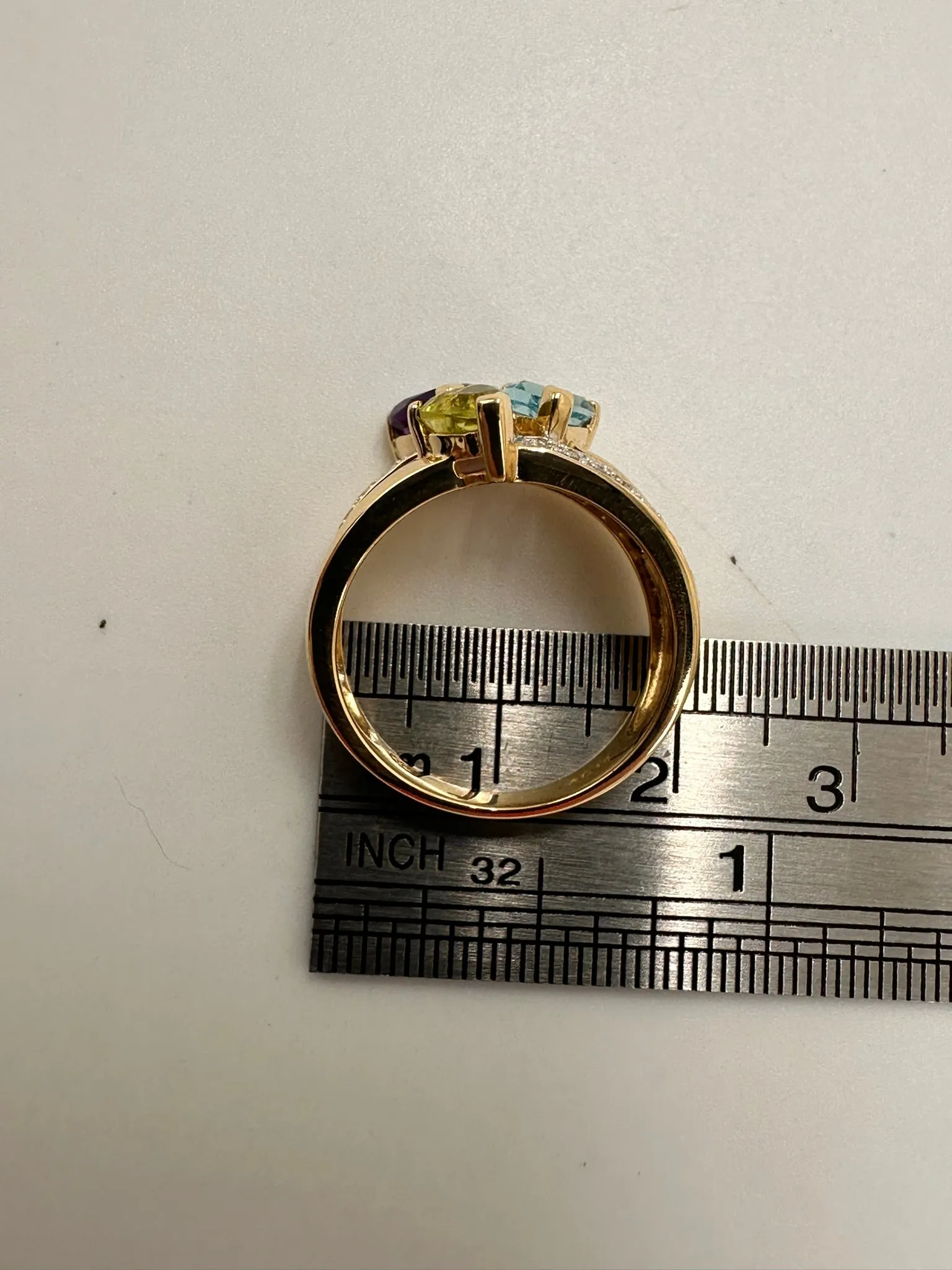 Stunning 9ct Yellow Gold Amethyst, Topaz, Peridot & Diamond Ring