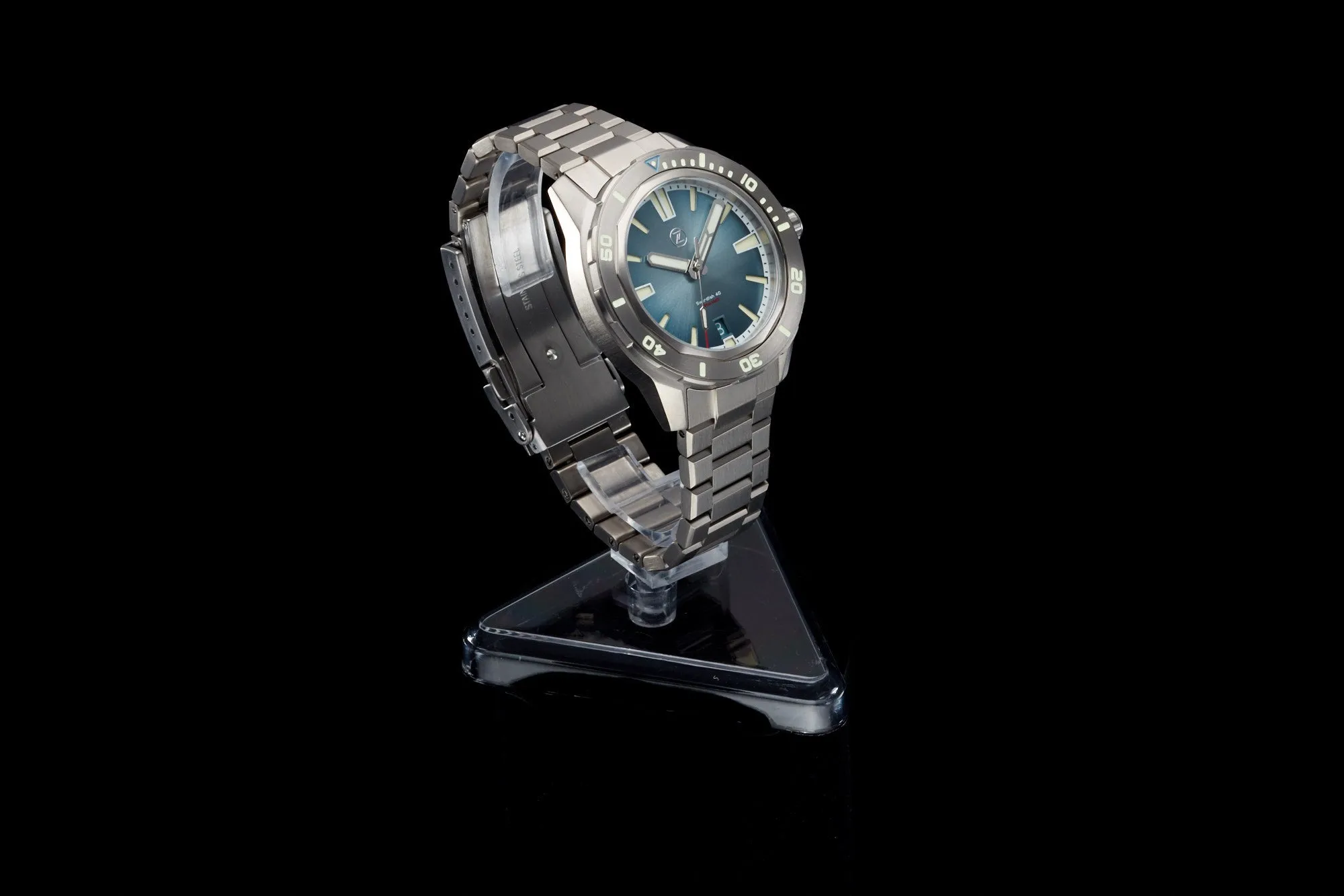 Swordfish 40mm Ti Slate Blue