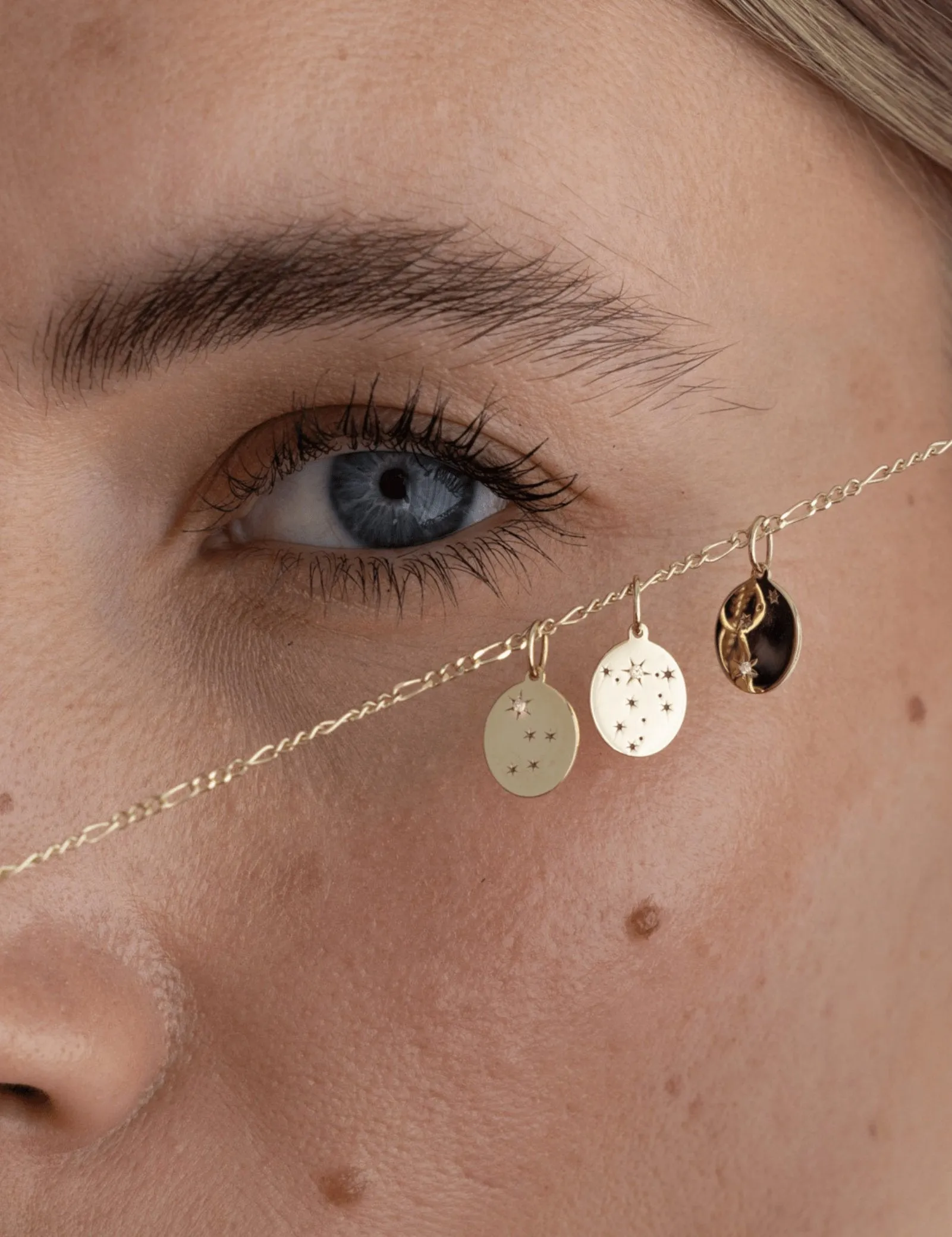 Yellow Gold Stars of Aries